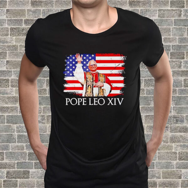 New Pope Leo XIV Robert American flag T-Shirt