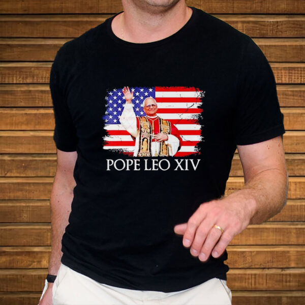 New Pope Leo XIV Robert American flag T-Shirt