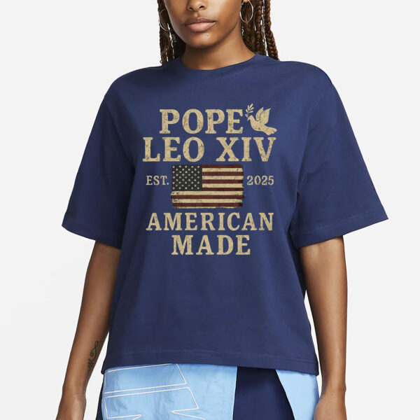 Pope Leo XIV First American Pope EST 2025 T-Shirt